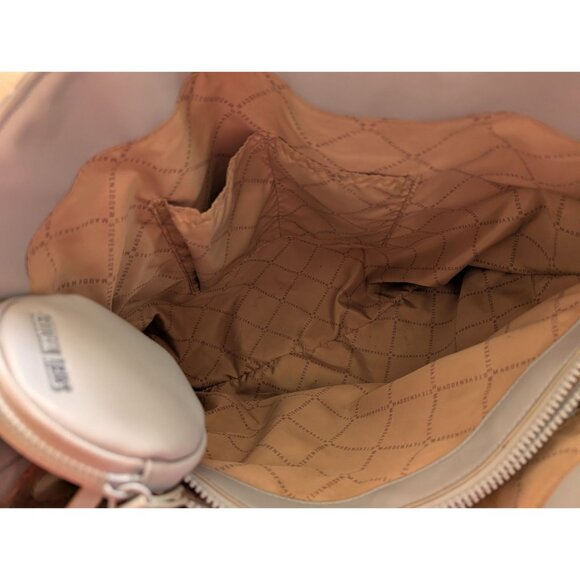 Steve Madden Quilted Light Ice Blue Tote Bag With Round Coin Pouch - Picture 7 of 10